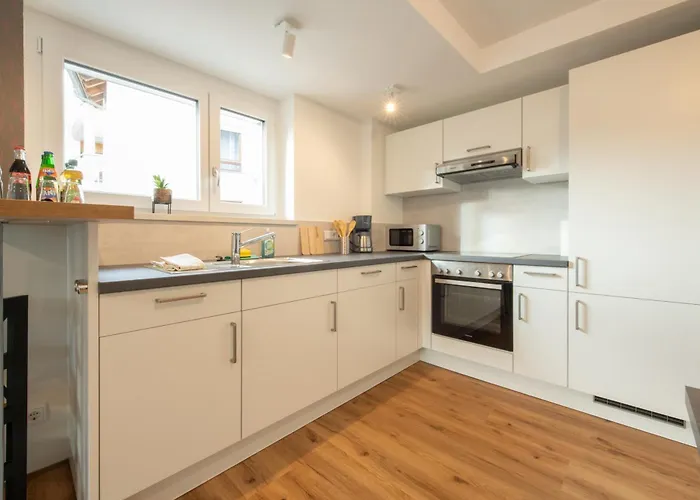 Apartmenthaus מלון דירות